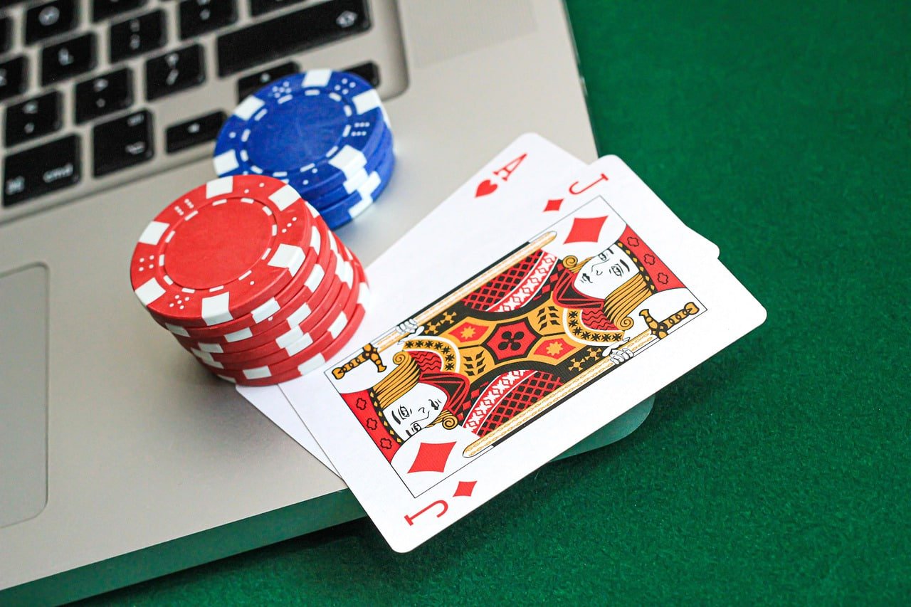 589 ပလက်ဖောင်း မြန်မာ Online Gaming Sports Betting Live Casino Esports Slots တစ်နေရာတည်း ကစားနေသောမြင်ကွင်း